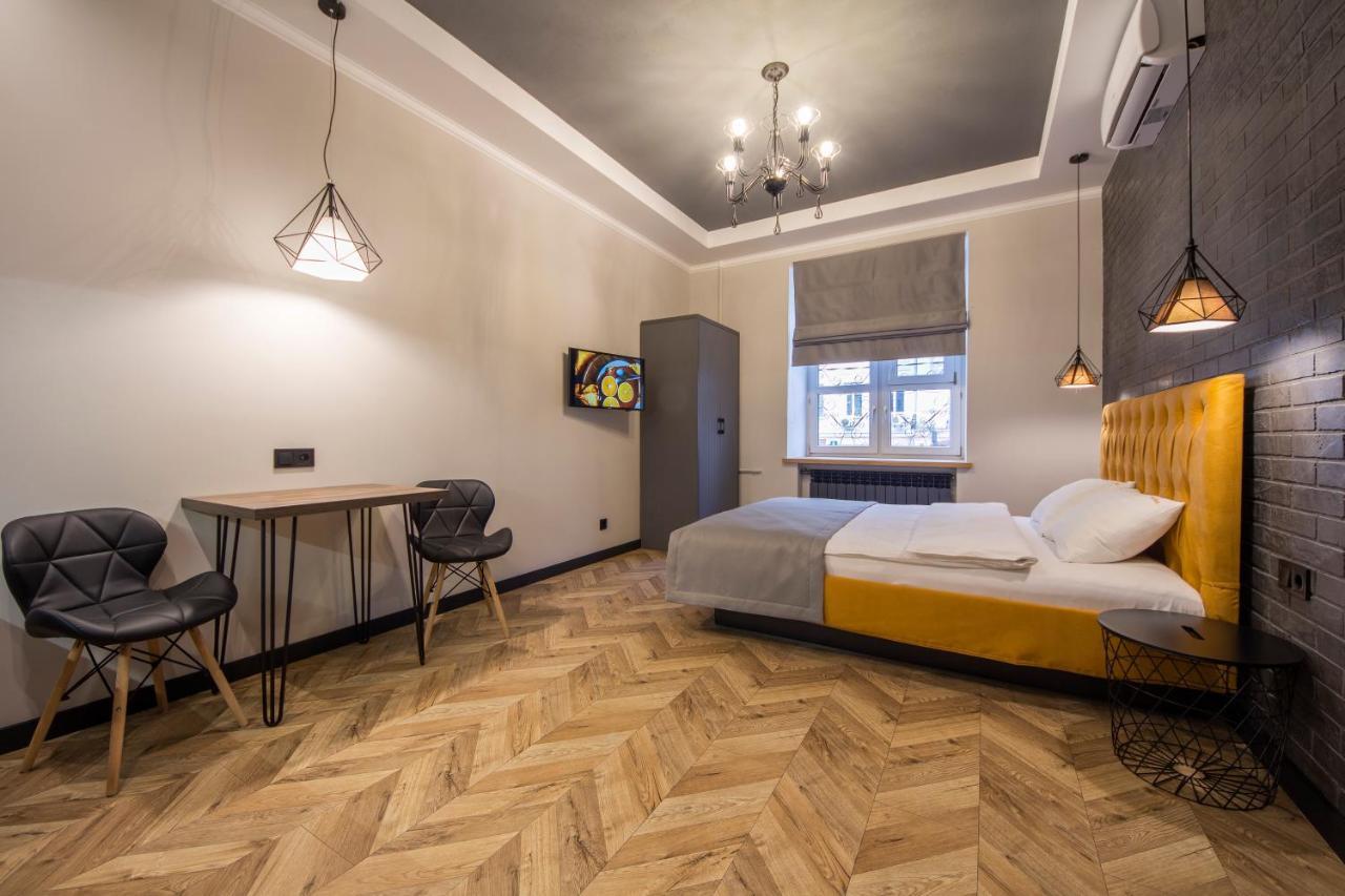 Idea Design Apart-Hotel Prorizna Kiev Buitenkant foto
