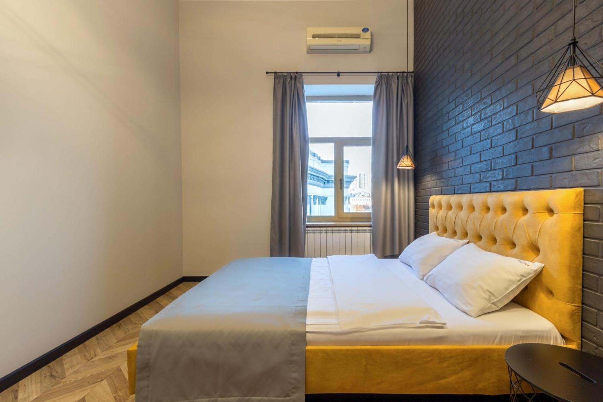 Idea Design Apart-Hotel Prorizna Kiev Buitenkant foto